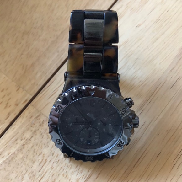 Michael Kors brown tortoise shell watch - Picture 2 of 7